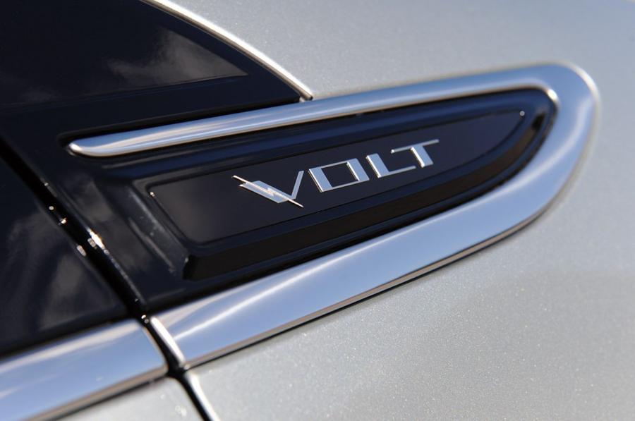  Chevrolet Volt 2011 года  (фото 89 из 356)